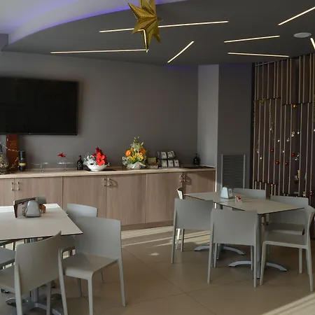 Enjoy Отель Polesella